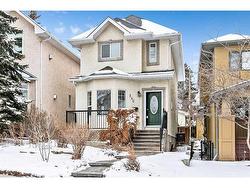 240 28 Avenue NW Calgary, AB T2M 2K4