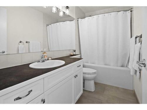 110 Royal Oak Point Nw, Calgary, AB - Indoor Photo Showing Bathroom