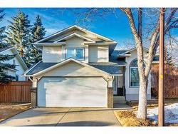 339 Hawkhill Place NW Calgary, AB T3G 3H7