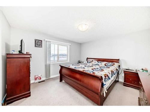 244 Walden Parade Se, Calgary, AB - Indoor Photo Showing Bathroom