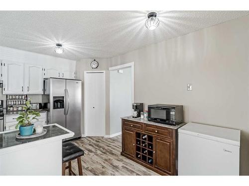 28 Beddington Crescent Ne, Calgary, AB - Indoor