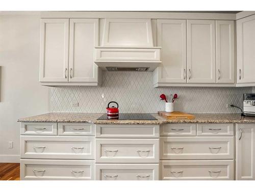 274 Cranleigh Place Se, Calgary, AB - Indoor Photo Showing Kitchen