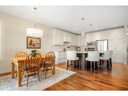 274 Cranleigh Place Se, Calgary, AB - Indoor Photo Showing Dining Room