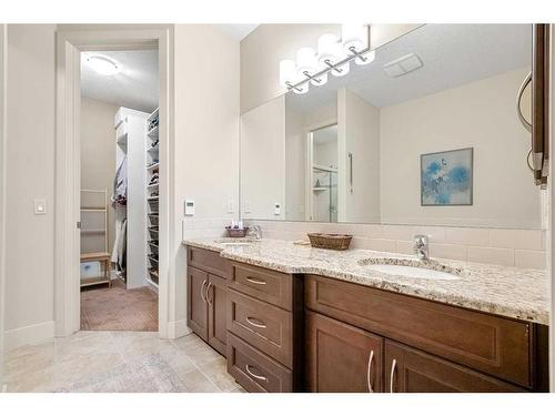 274 Cranleigh Place Se, Calgary, AB - Indoor Photo Showing Bathroom