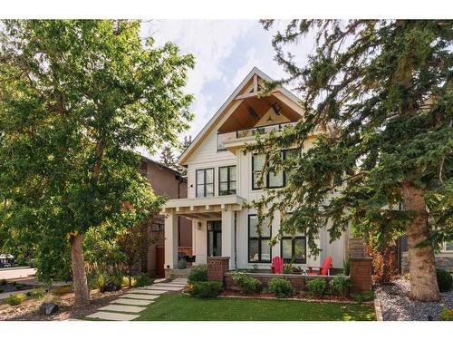 2005 48 Avenue Sw, Calgary, AB - Outdoor With Facade