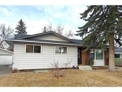 1740 66 Avenue SE Calgary, AB T2C 1T3