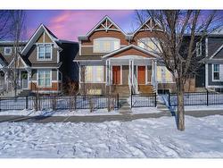 568 Auburn Bay Avenue SE Calgary, AB T3M 1T3