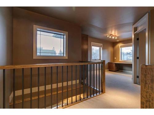 3306 21 Street Sw, Calgary, AB - Indoor Photo Showing Other Room