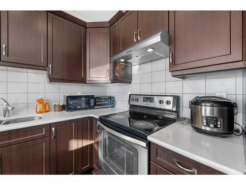 106 Cityscape Way Ne, Calgary, AB - Indoor Photo Showing Kitchen