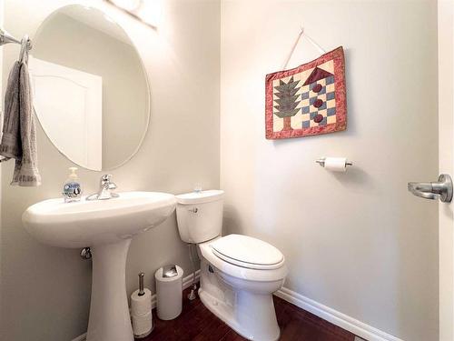 84 Kincora Terrace Nw, Calgary, AB - Indoor Photo Showing Bathroom