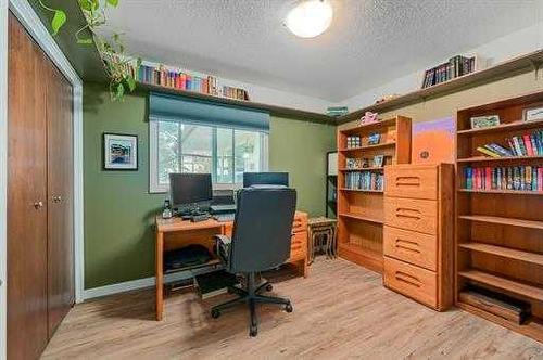 132 Silver Valley Rise Nw, Calgary, AB - Indoor Photo Showing Office