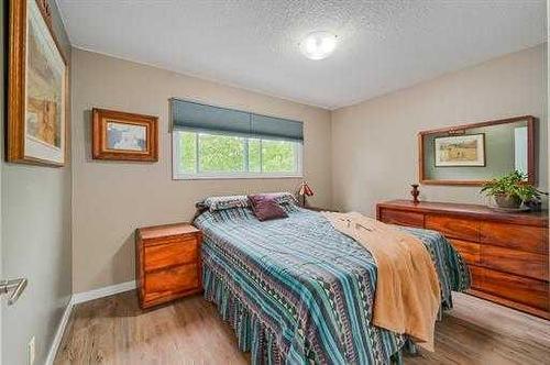 132 Silver Valley Rise Nw, Calgary, AB - Indoor Photo Showing Bedroom