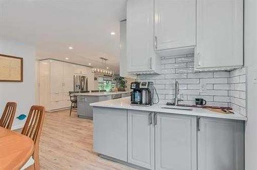 132 Silver Valley Rise Nw, Calgary, AB - Indoor Photo Showing Kitchen With Upgraded Kitchen