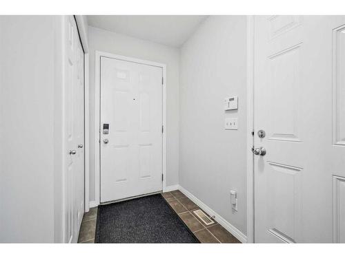 27 Copperfield Court Se, Calgary, AB - Indoor Photo Showing Other Room