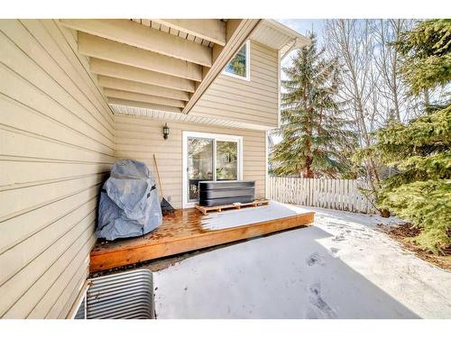 28 Hawkfield Place Nw, Calgary, AB - Outdoor With Deck Patio Veranda With Exterior