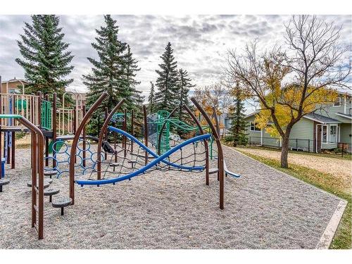 28 Hawkfield Place Nw, Calgary, AB - Outdoor