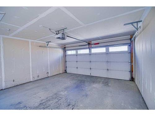 18 Sage Meadows Terrace Nw, Calgary, AB - Indoor Photo Showing Garage