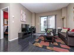 1207-1111 6 Avenue SW Calgary, AB T2P 5M5