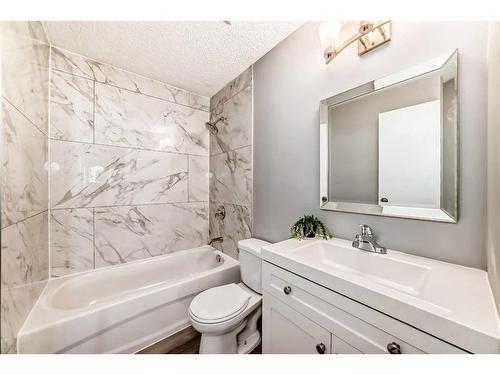 83 Ranchridge Way Nw, Calgary, AB - Indoor Photo Showing Bathroom