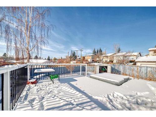 83 Ranchridge Way Nw, Calgary, AB - Outdoor