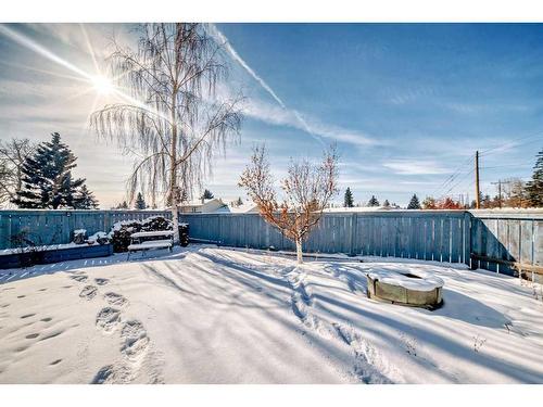 83 Ranchridge Way Nw, Calgary, AB - Outdoor