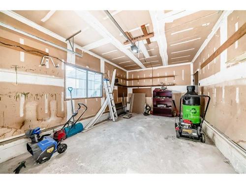 83 Ranchridge Way Nw, Calgary, AB - Indoor Photo Showing Garage