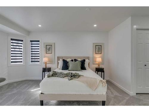 72 Mckenna Way Se, Calgary, AB - Indoor Photo Showing Bedroom