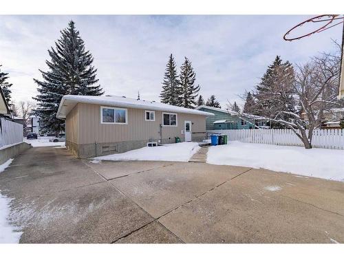 8 Oakvale Place Sw, Calgary, AB - Outdoor