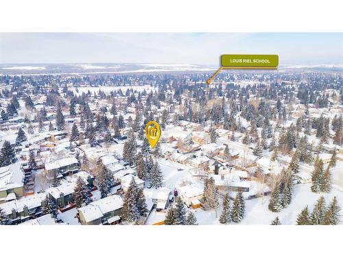 8 Oakvale Place Sw, Calgary, AB - Outdoor With View