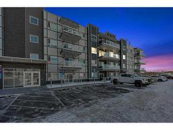 302-40 Carrington Plaza NW Calgary, AB T3P 1X7