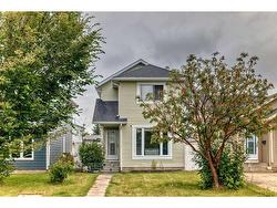 247 Martindale Boulevard NE Calgary, AB T3J 2X8