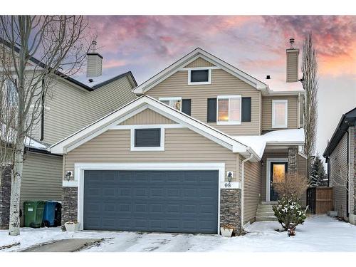 98 Everwoods Link Sw, Calgary, AB - Outdoor With Facade