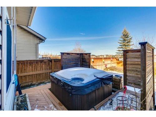 56 Elgin Meadows Link Se, Calgary, AB - Outdoor With Exterior