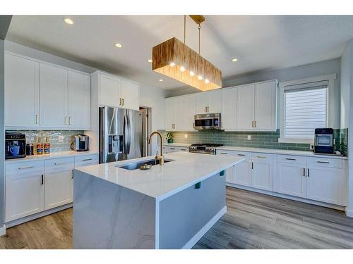 56 Elgin Meadows Link Se, Calgary, AB - Indoor Photo Showing Kitchen With Stainless Steel Kitchen With Double Sink With Upgraded Kitchen