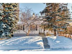 319 45 Avenue SW Calgary, AB T2S 1B3