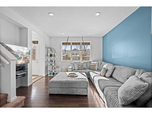 310 Nolan Hill Drive Nw, Calgary, AB - Indoor Photo Showing Living Room