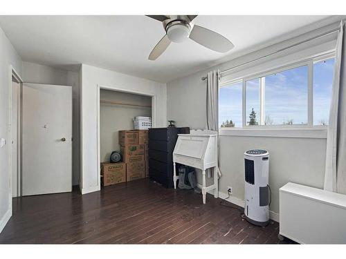 4311 7A Avenue Se, Calgary, AB - Indoor