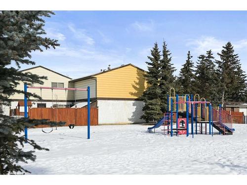 4311 7A Avenue Se, Calgary, AB - Outdoor