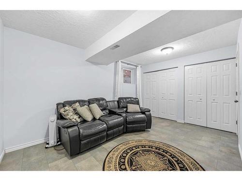 253 Saddlecrest Way Ne, Calgary, AB - Indoor