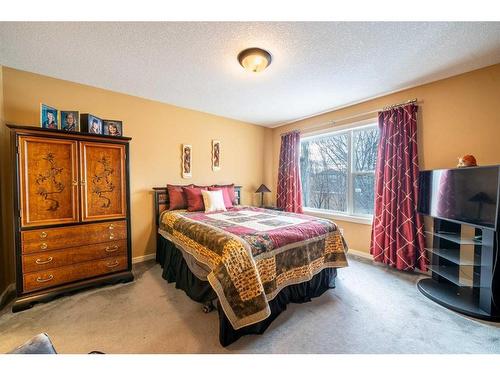 48 Chapala Square Se, Calgary, AB - Indoor Photo Showing Bedroom