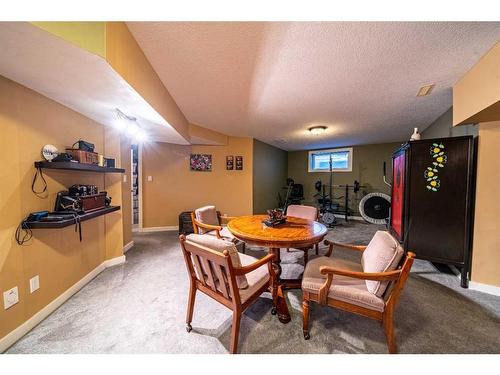 48 Chapala Square Se, Calgary, AB - Indoor