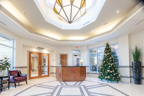 702-600 Princeton Way Sw, Calgary, AB - Indoor Photo Showing Other Room