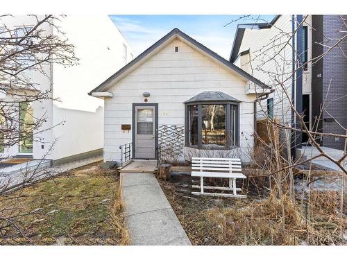 2311 6 Avenue Nw, Calgary, AB - Outdoor