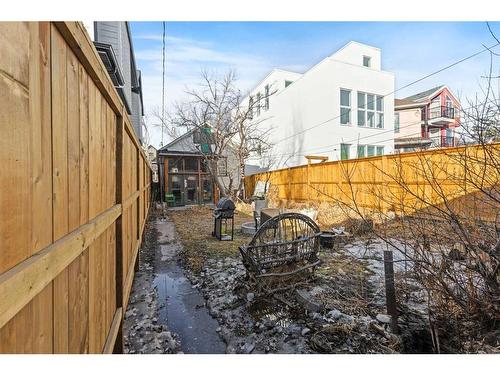 2311 6 Avenue Nw, Calgary, AB - Outdoor