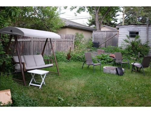 2311 6 Avenue Nw, Calgary, AB - Outdoor With Backyard