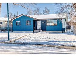 1960 Cottonwood Crescent SE Calgary, AB T2B 1P7