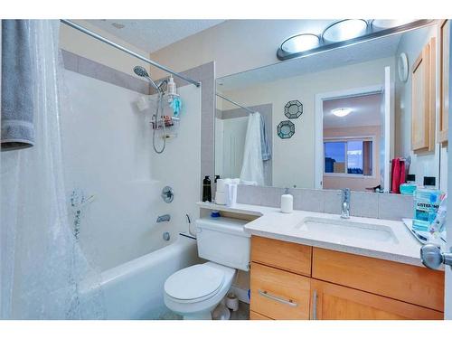 143 Taralake Way Ne, Calgary, AB - Indoor Photo Showing Bathroom