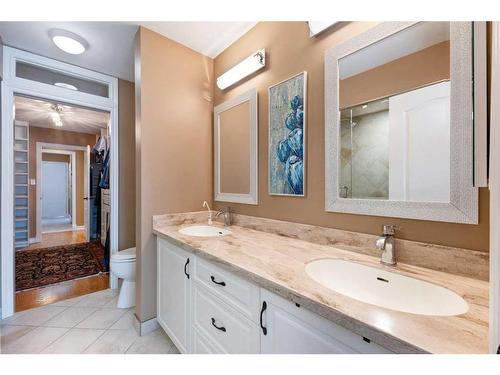 55 Prominence Point Sw, Calgary, AB - Indoor Photo Showing Bathroom