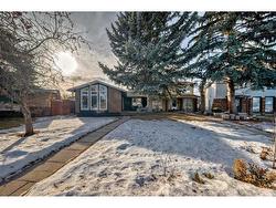 43 Midvalley Rise SE Calgary, AB T2X 1J3