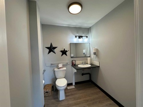 4517 55 Ave, Olds, AB 